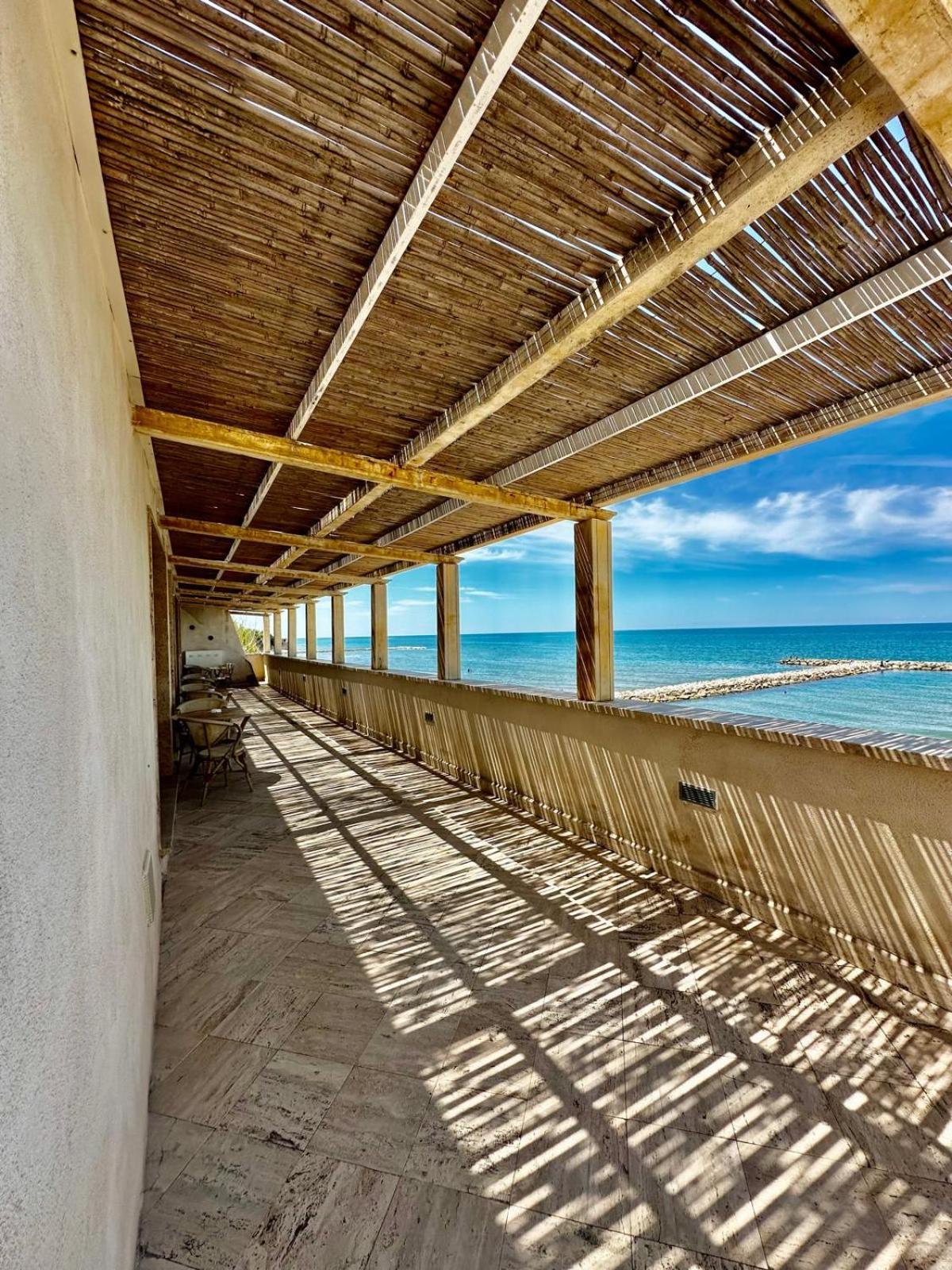 B&B Il Paradiso sul Mare Anzio Esterno foto